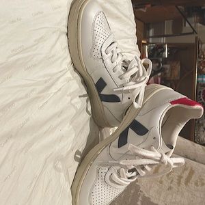 VEJA Womens sneakers